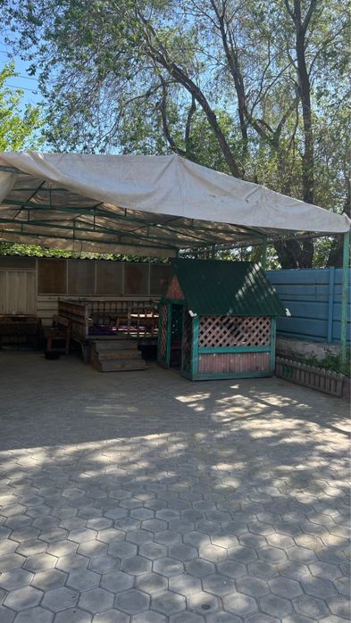 Продам 7-ми комнатный дом