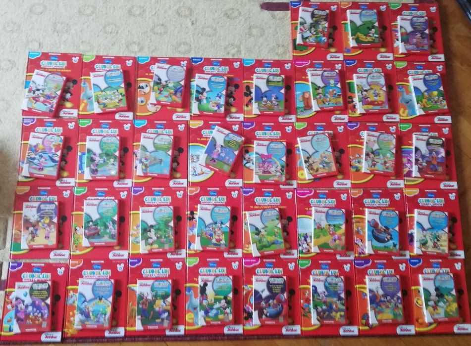Colecția Mickey Mouse