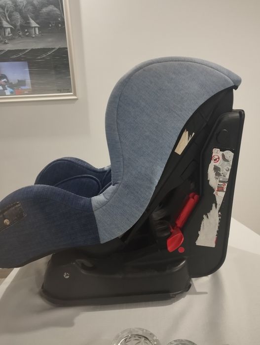 Scaun de mașină pentru bebeluși 0-5 ani