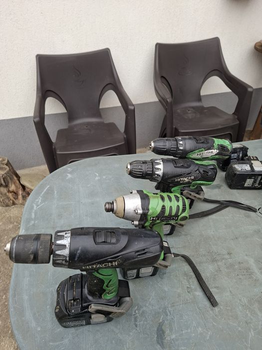 Set autofiletante Hitachi