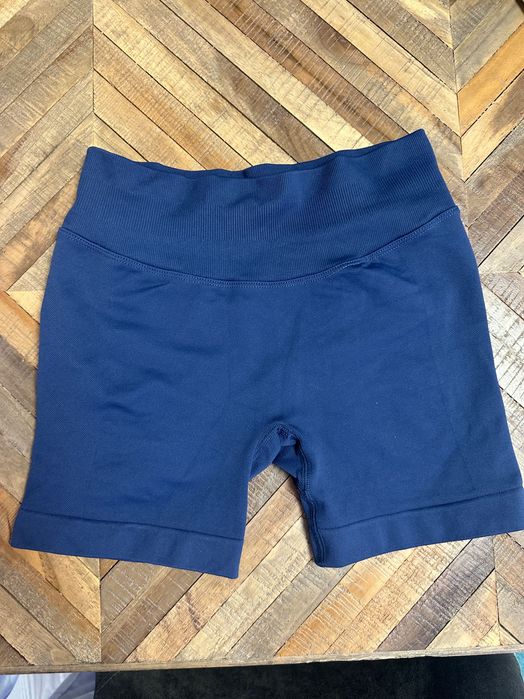 Colanti noi bleumarin
