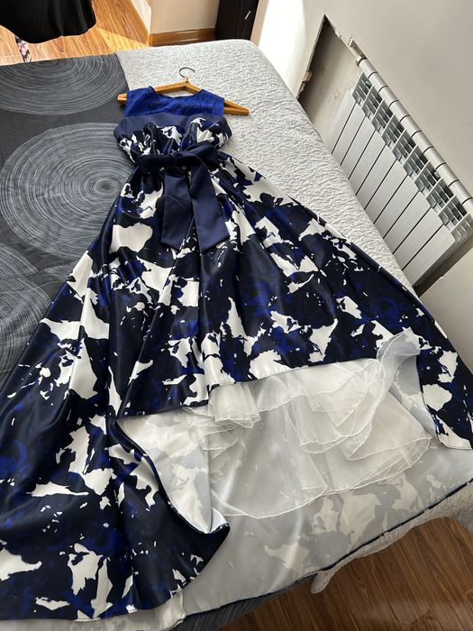 Платье вечернее длинное