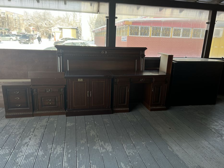 Спальный гарнитур б/у