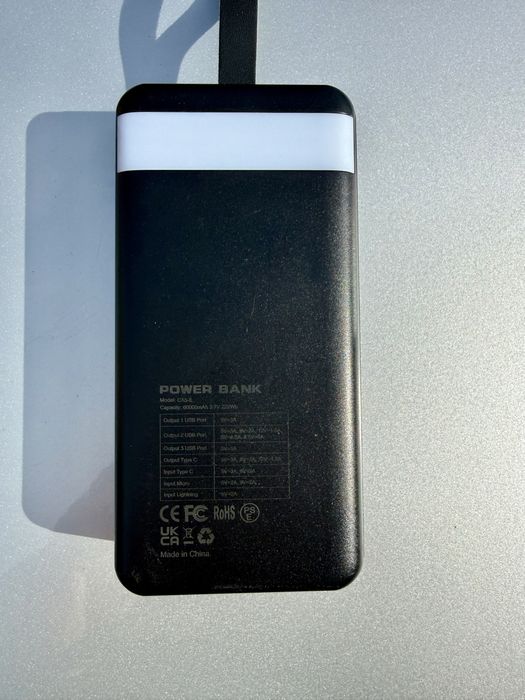 Powerbank / baterie externa 60.000mAh 222Wh 60+ maner led lanterna