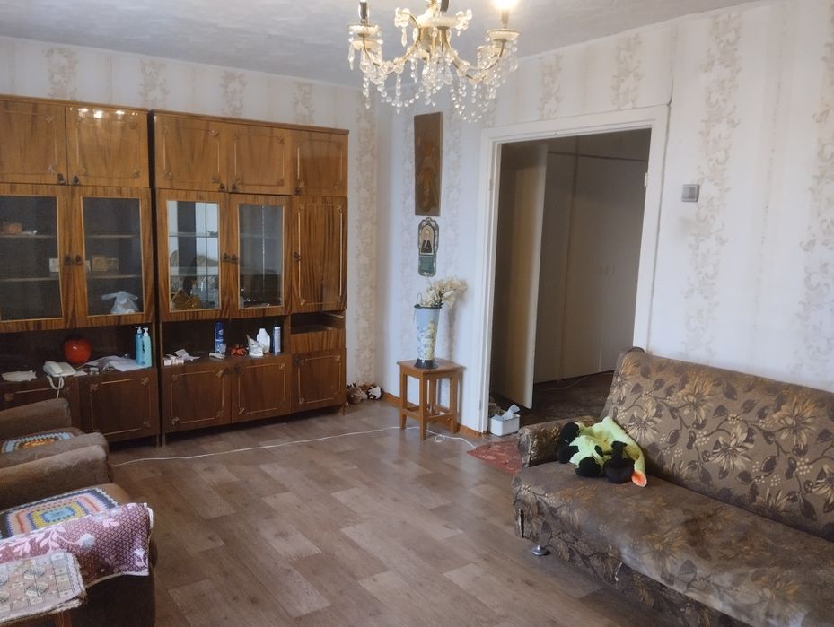 Продам 2комнатную  квартиру