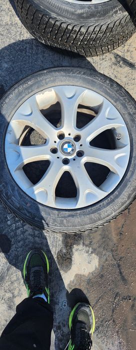 Продам диски 19 с резиной