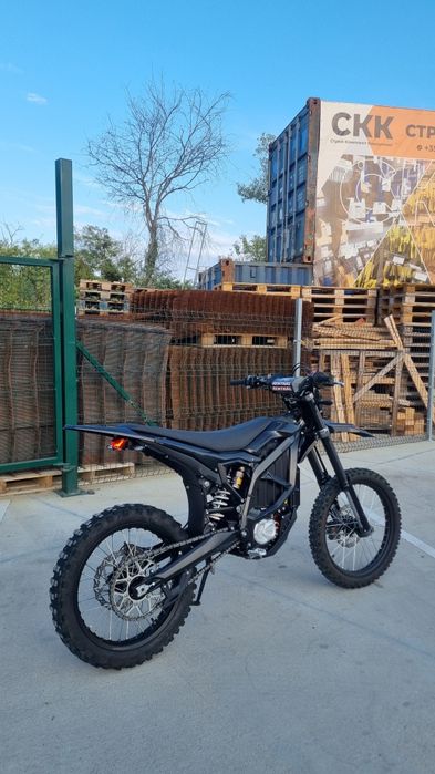 Surron Ultra Bee 2024/5 (ROAD LEGAL)