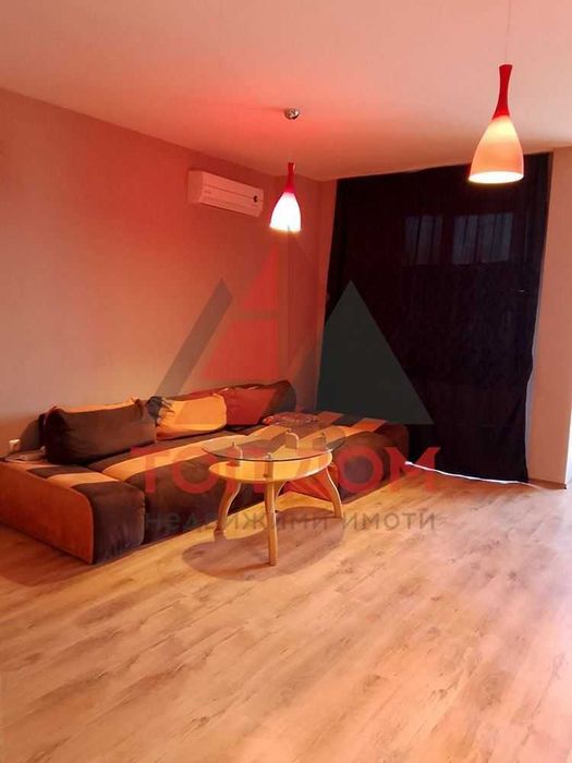 Дава се под наем Тристаен апартамент в Варна, Окръжна болница - 120 кв.м за 714 € - Снимка #7