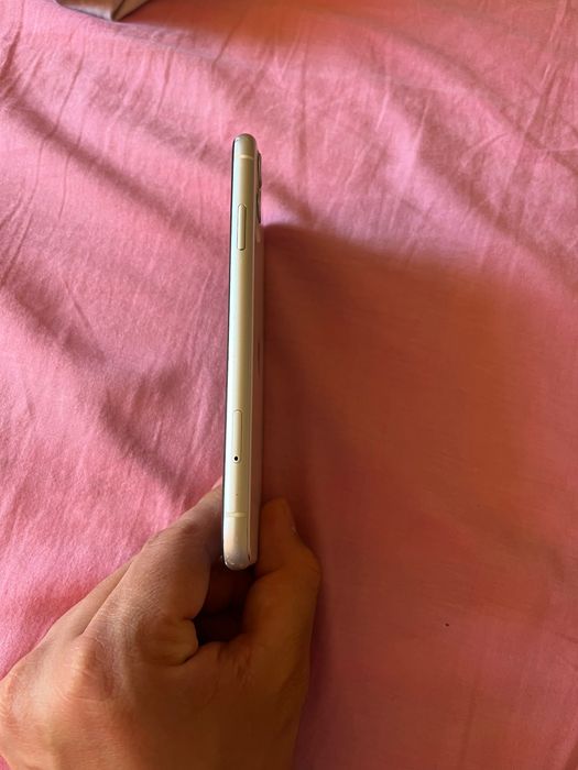 iPhone 11 64 GB
