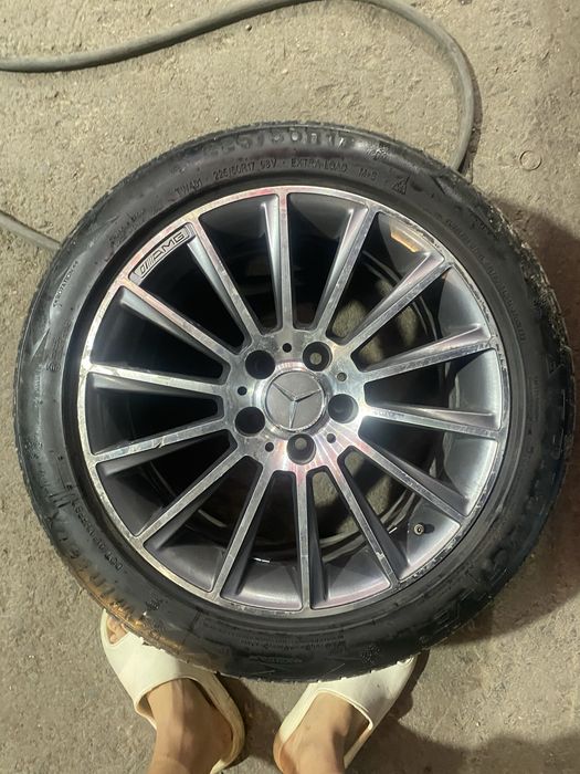AMG Multispoke комплект дисков с резиной r17