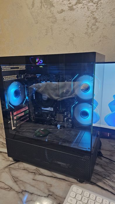 Компютър-Ryzen 3200g 16gb