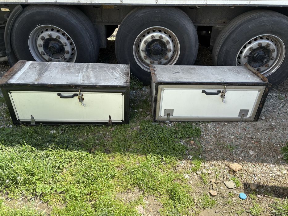 Vand 2 lazi termice alimente