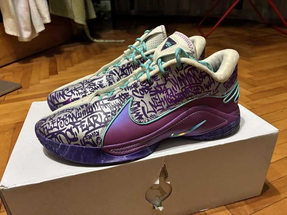 Lebron 22 split - носени 3 пъти, 46 номер