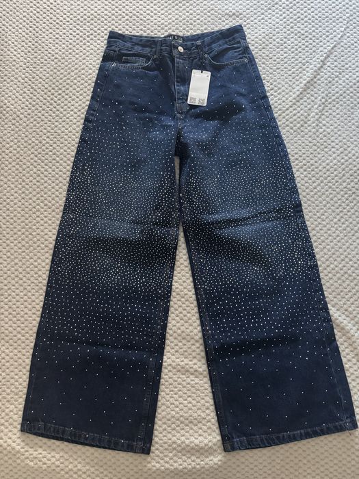 Дамски дънки с камъчета