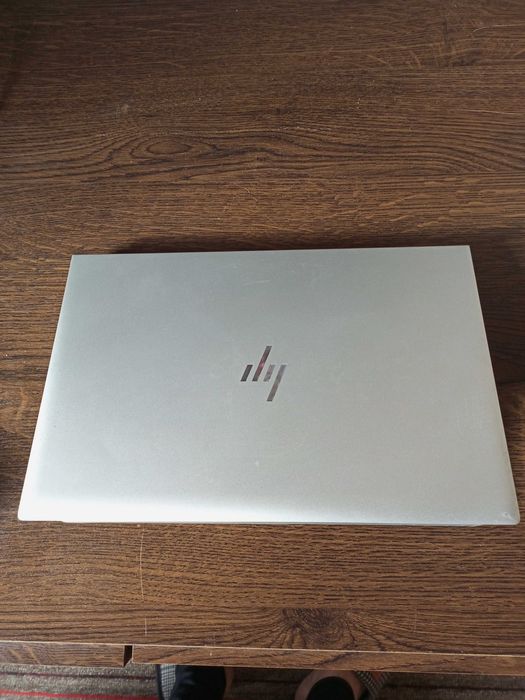Hp EliteBook i7-10619U8GbSSD250Gbматрица IPS14дюйм состояние идеальное