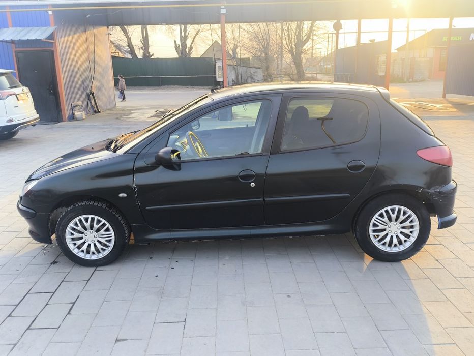 Peugeot 206 продам