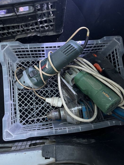 Продам электроинструмент