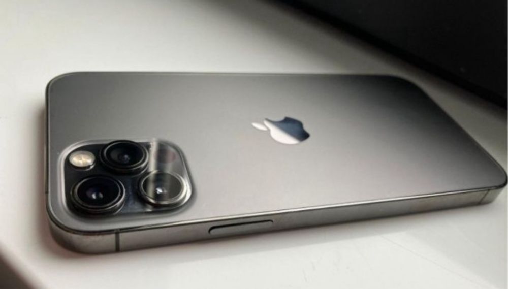 iPhone 12 PRO MAX • 128 GB • 100% Bateria