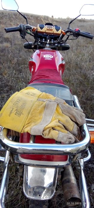 Продаётся 200 кубовый мотоцикл