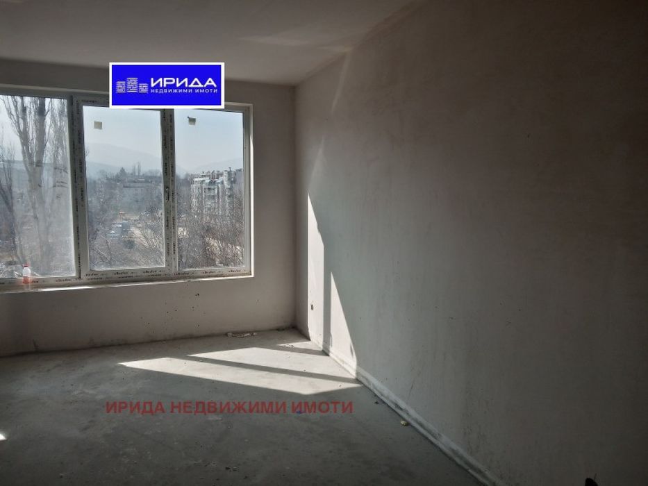 Продава се Тристаен апартамент в София, Бъкстон - 97 кв.м за 22799 €/кв.м - Снимка #3