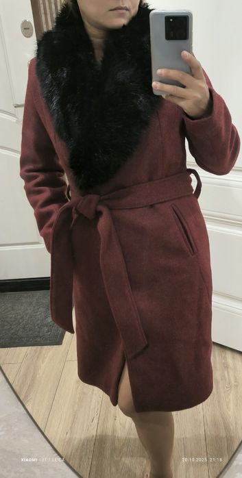 Продам разную одежду