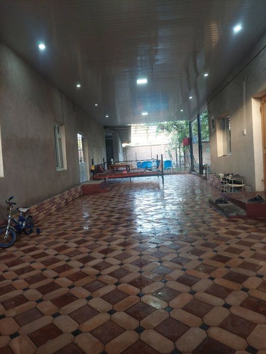 Зудлик билан арзон нархда ховли уй сотилади