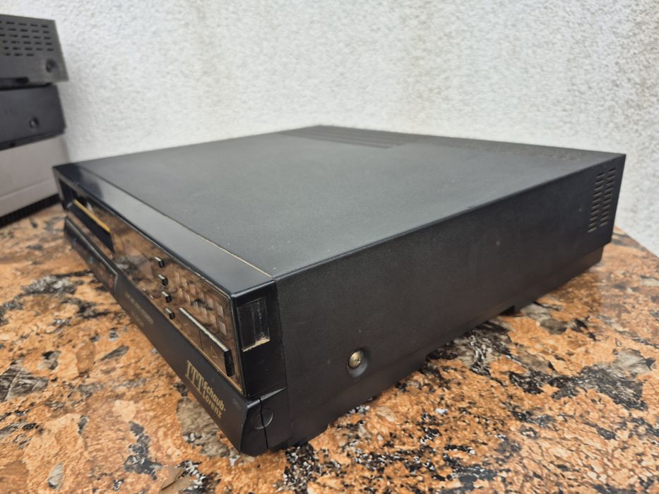 Vând video marca ITT Schaub Lorenz made in Germany