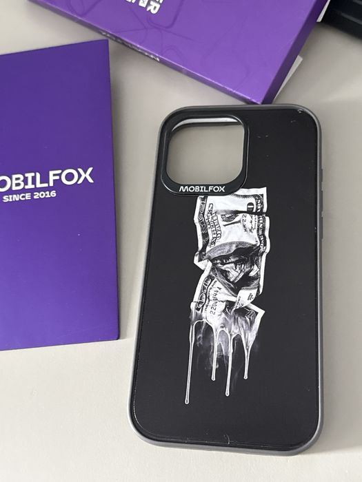 Valentine Day !Husa iphone 16 pro max noua !