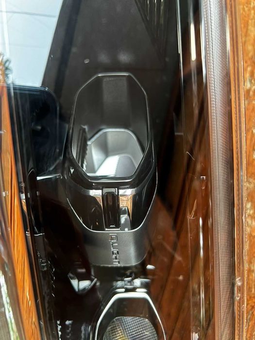 Фар за VW TAIGO LED (За части)