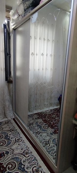Продам мебель из дома б/у почти новая,в связи с переездом
