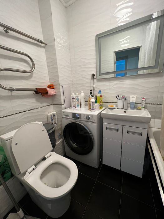 Сдаётся 2х-ком с мебелью мкр Бирлик