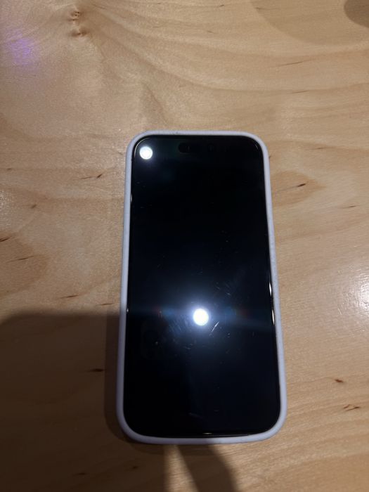 iPhone 14 pro в хорошем состоянии