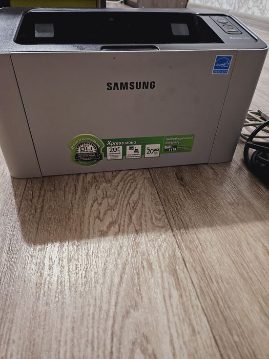 Samsung Xpress M2020 белый