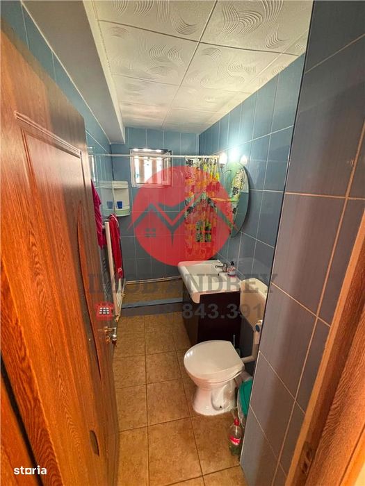 Apartament 2 camere, Central, încalzire pe gaz, mobilat si utilat