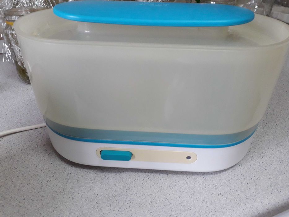 Sterilizator si incalzitor biberoane Phillips Avent