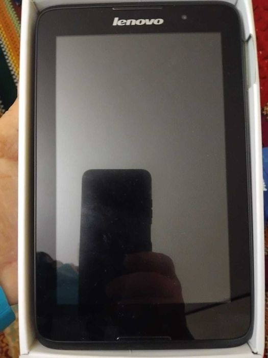 tabletă Lenovo IdeaTab A3500 (cunoscută și ca Lenovo Tab A7-50, nefolosita in cutia originala
