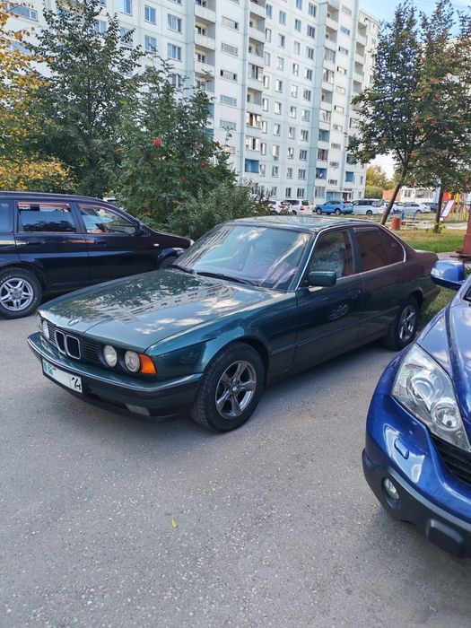 Продам BMW  520, объём 2.0