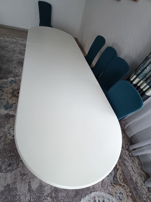 Стол обеденный овальный