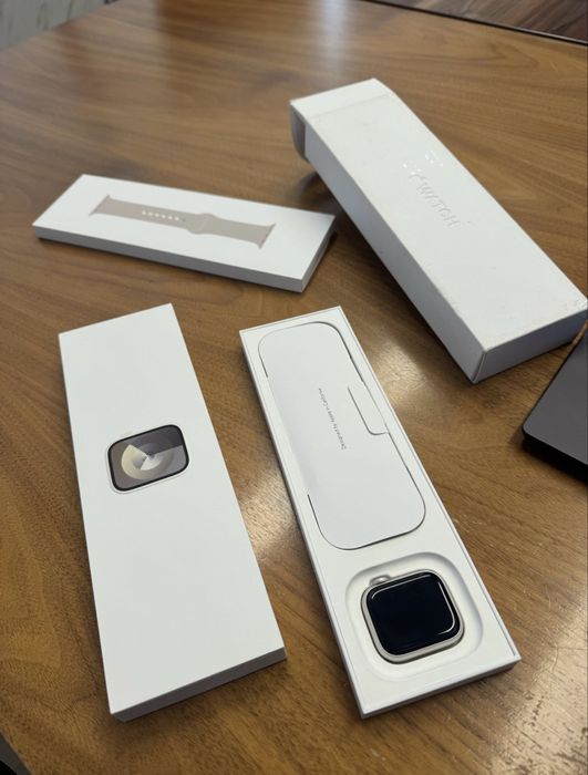 Apple Watch 9/41 mm Starlight