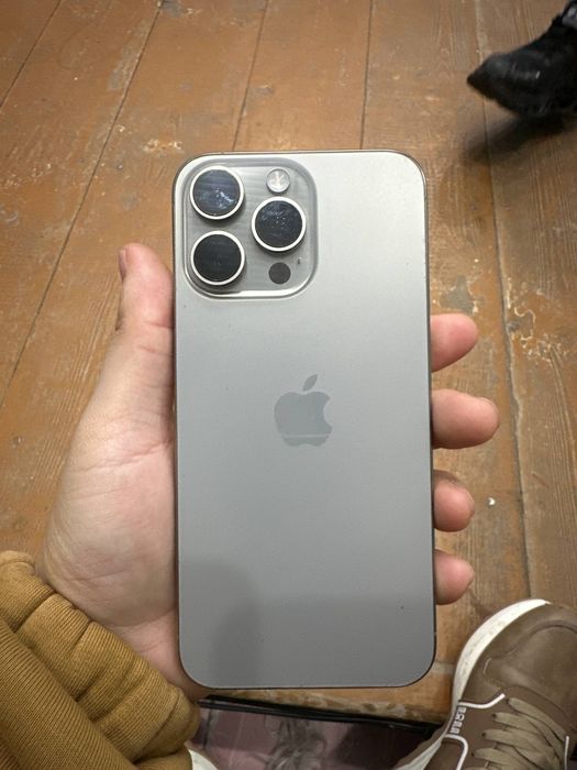 Iphone 15 pro max ideal