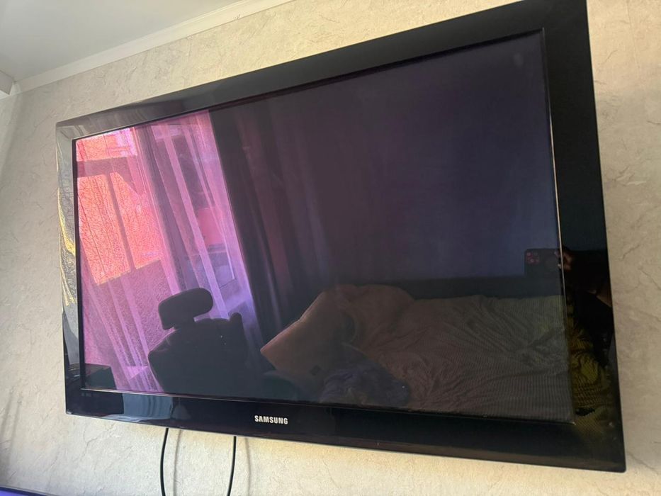 Продам телевизор