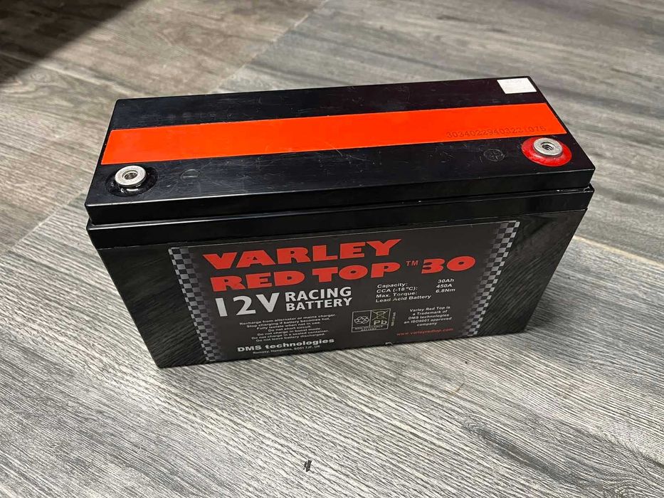 Състезателен AGM акумулатор Varley Red Top 30