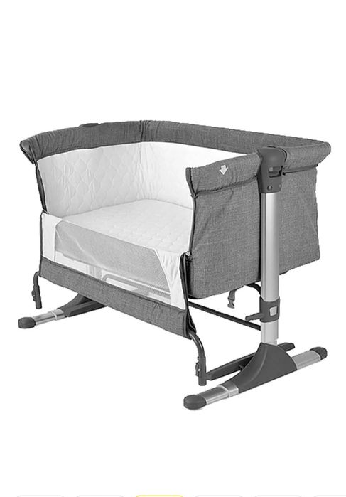 Кроватка для малыша.