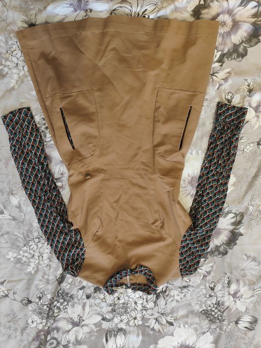 Продам женские платья