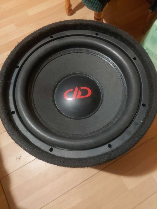 Баскаса с Усилвател