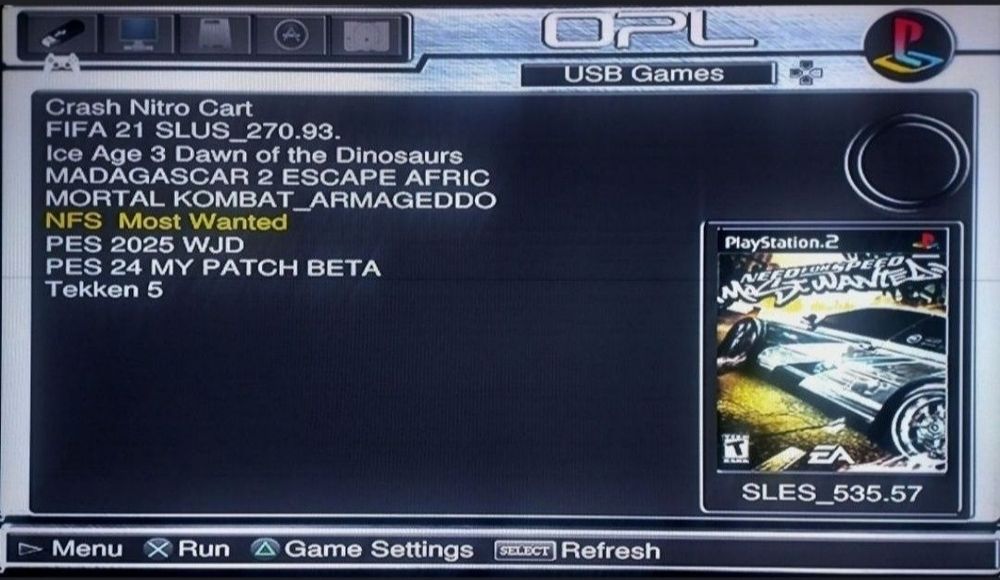 Sony Playstation 2 slim.