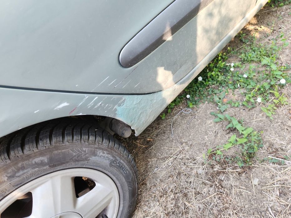 Scenic 1.6 16v 2003 defect