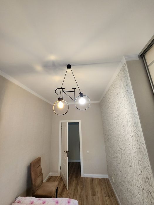 Люстра-велосипед металлическая