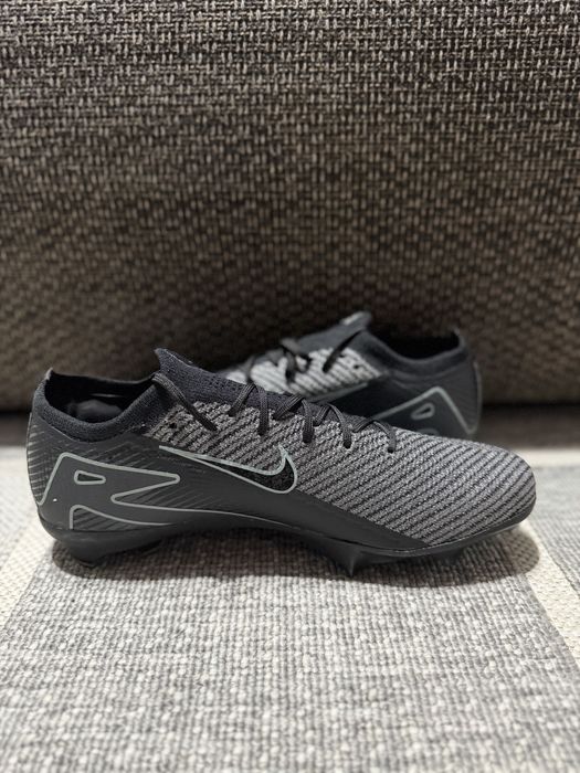 Ghete fotbal Nike Mercurial marimea 43