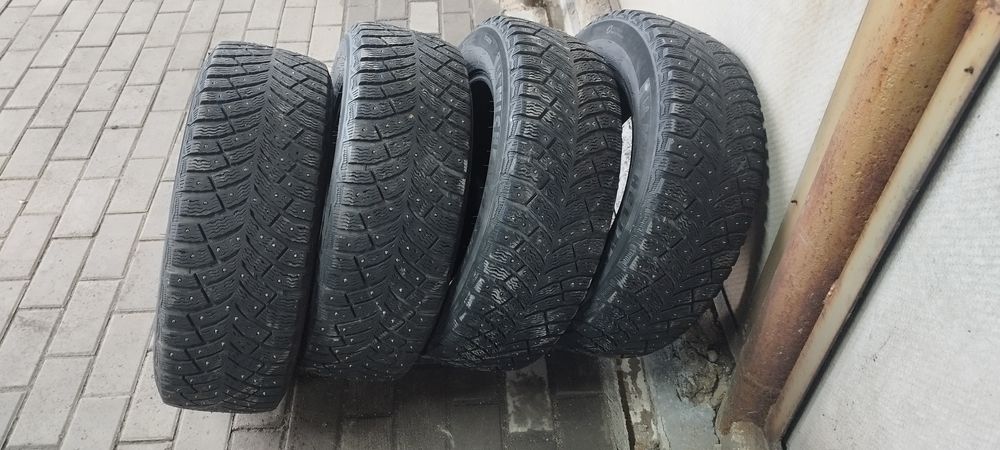 Резина Мишлен R15